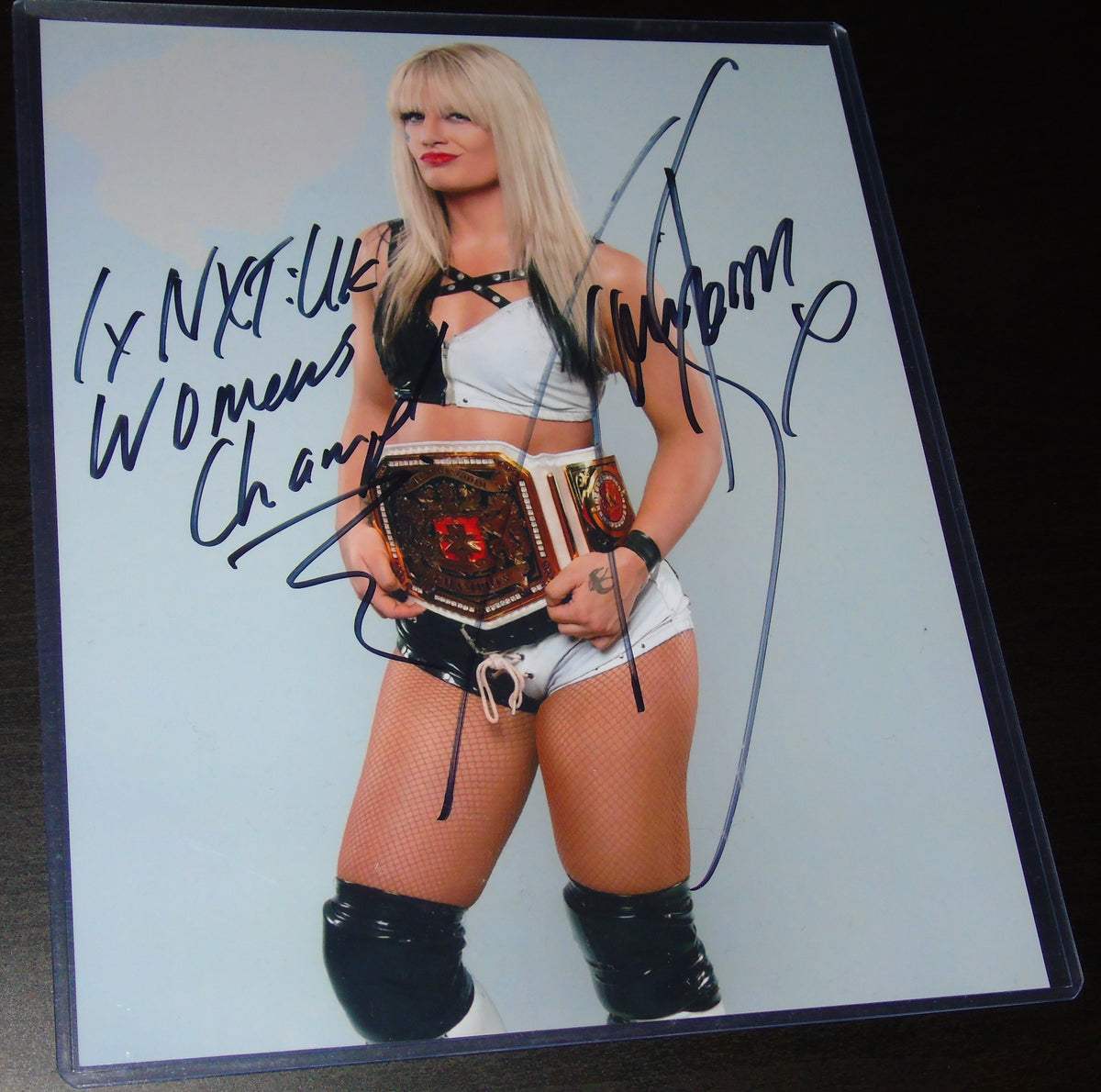 TONI STORM SIGNED NXT UK WWE WRESTLING PHOTO WITH INSCRIPTION - RRP £44.99