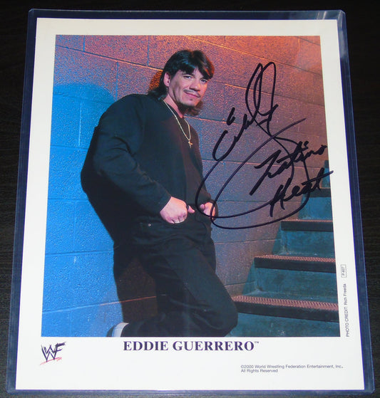 Eddie Guerrero Signed WWE Wrestling Promo Photo P-607