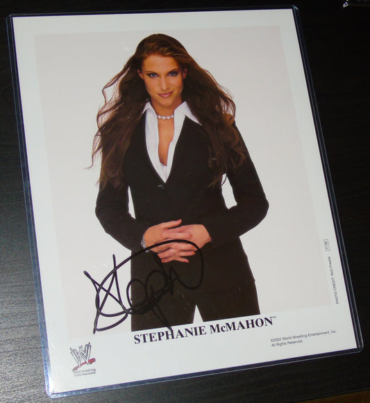 Stephanie McMahon WWE/WWF Signed Promo Photo P-786