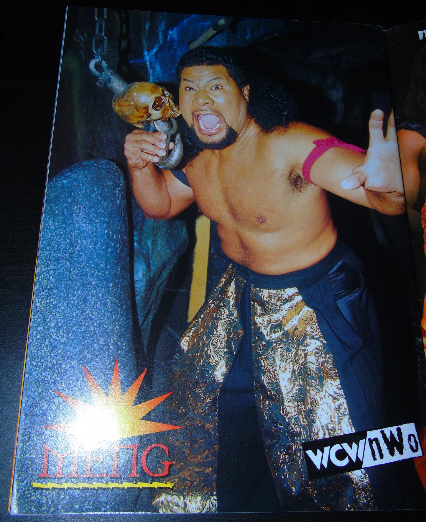 WCW/nWo Magazine April 1999 Issue 49