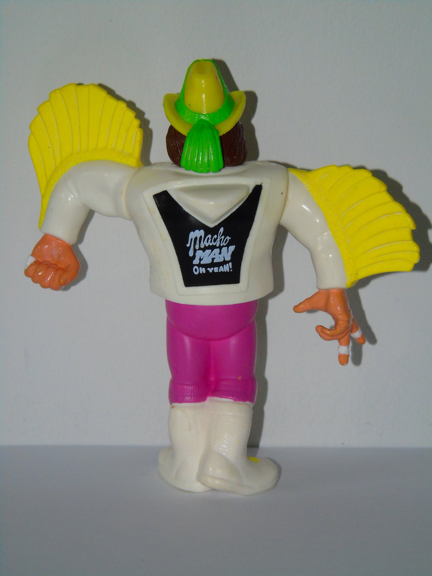 WWF WRESTLING MACHO MAN RANDY SAVAGE HASBRO SERIES 5 ACTION FIGURE