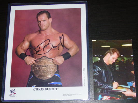 CHRIS BENOIT SIGNED WWE WRESTLING WORLD HEAVYWEIGHT CHAMPION PROMO PHOTO P-882