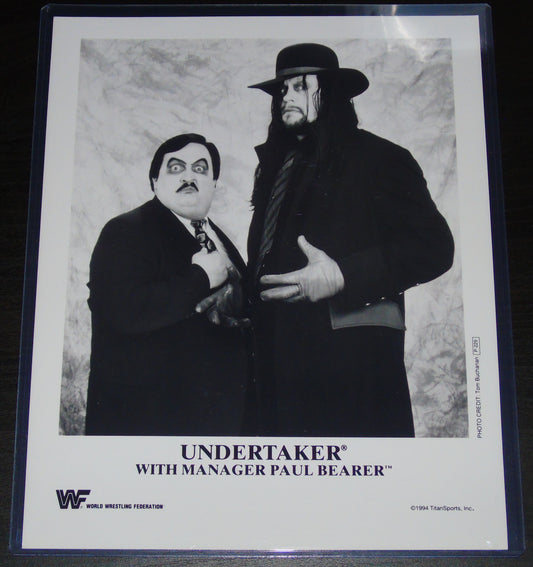 THE UNDERTAKER WITH MANAGER PAUL BEARER WWF WRESTLING PROMO PHOTO P-229