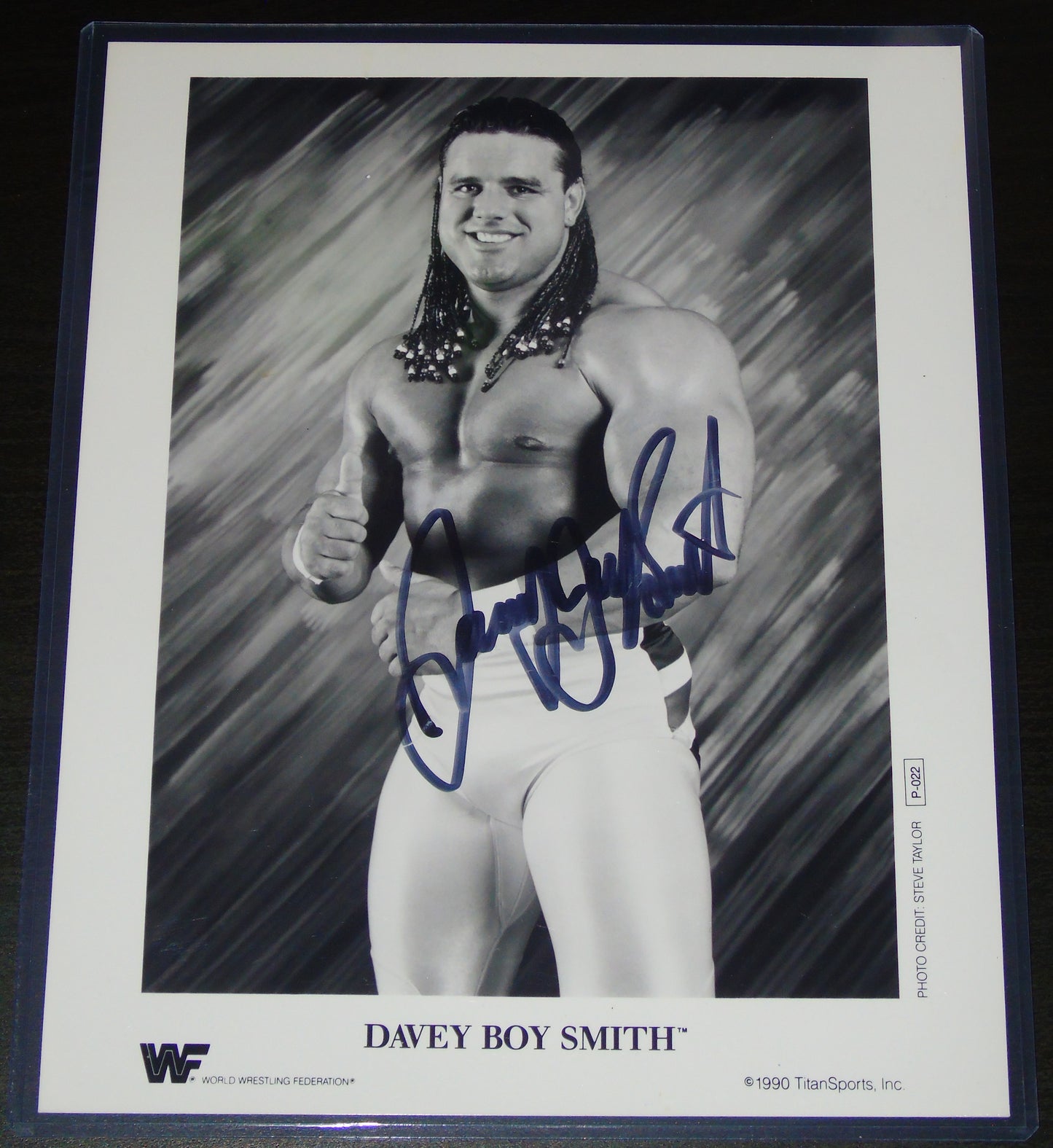 British Bulldog Davey Boy Smith Signed WWF Wrestling Promo Photo
