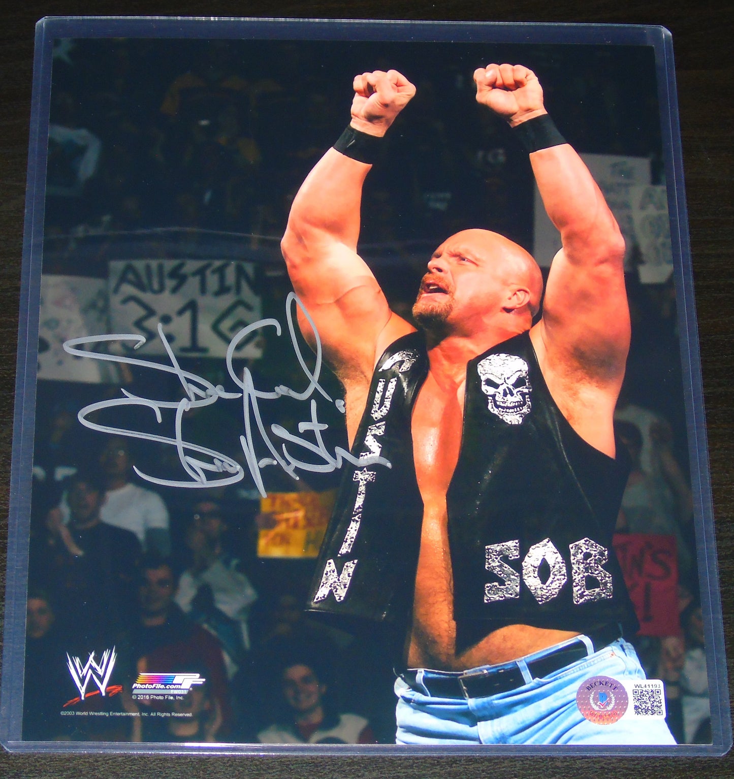 STONE COLD STEVE AUSTIN SIGNED WWF WWE WRESTLING PHOTOFILE PHOTO