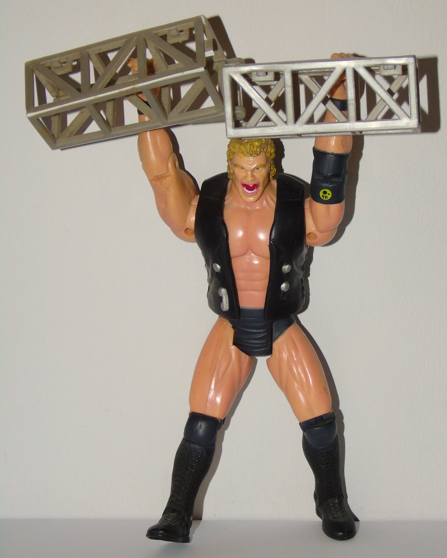 Sid Vicious WCW ToyBiz Wrestling Power Slam Wrestler Figure
