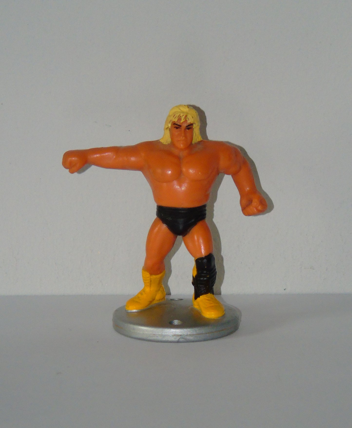 WWF Wrestling Greg The Hammer Valentine Hasbro Mini Wrestlers Figure