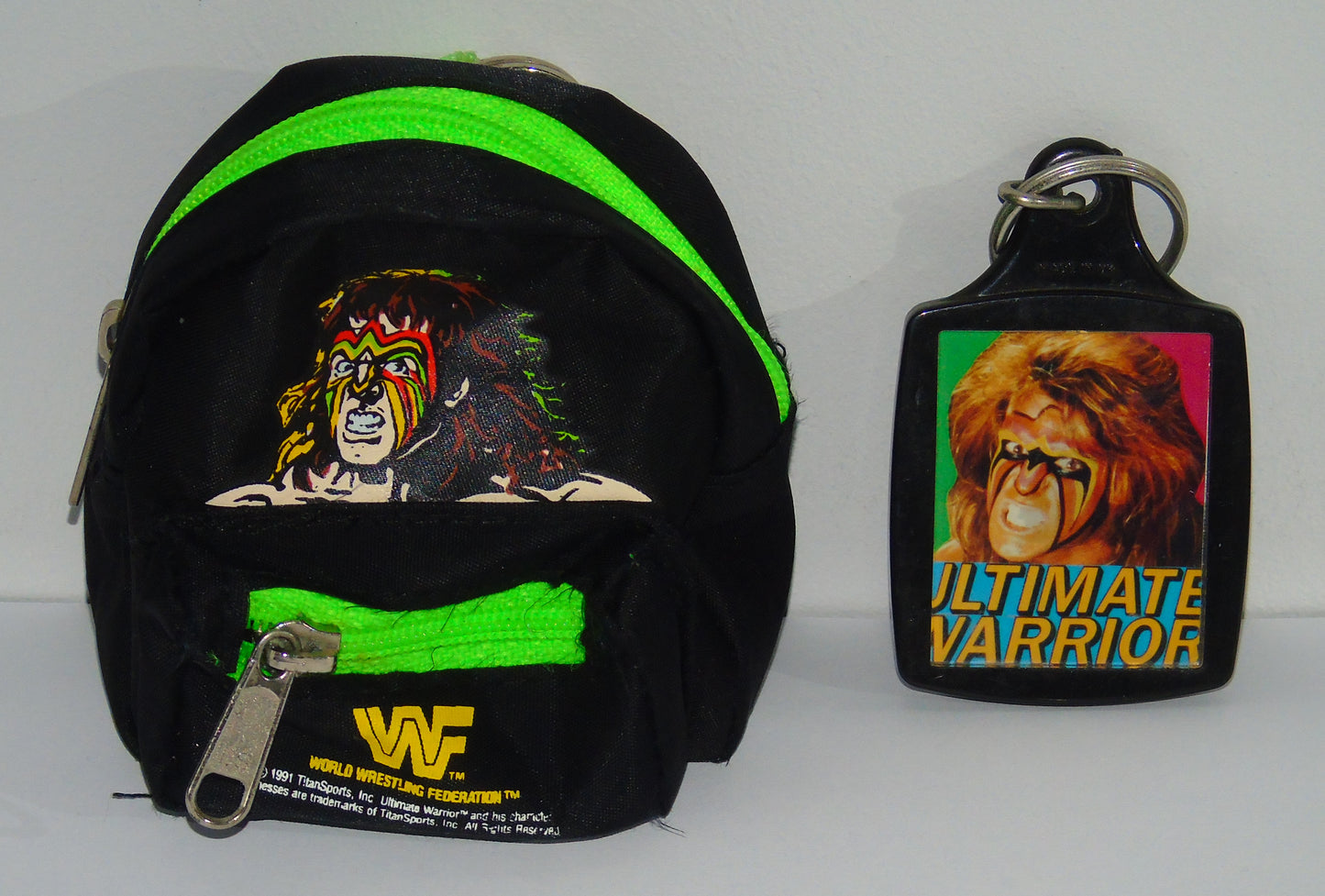 WWF WWE Wrestling The Ultimate Warrior Mini Back Pack Keyring