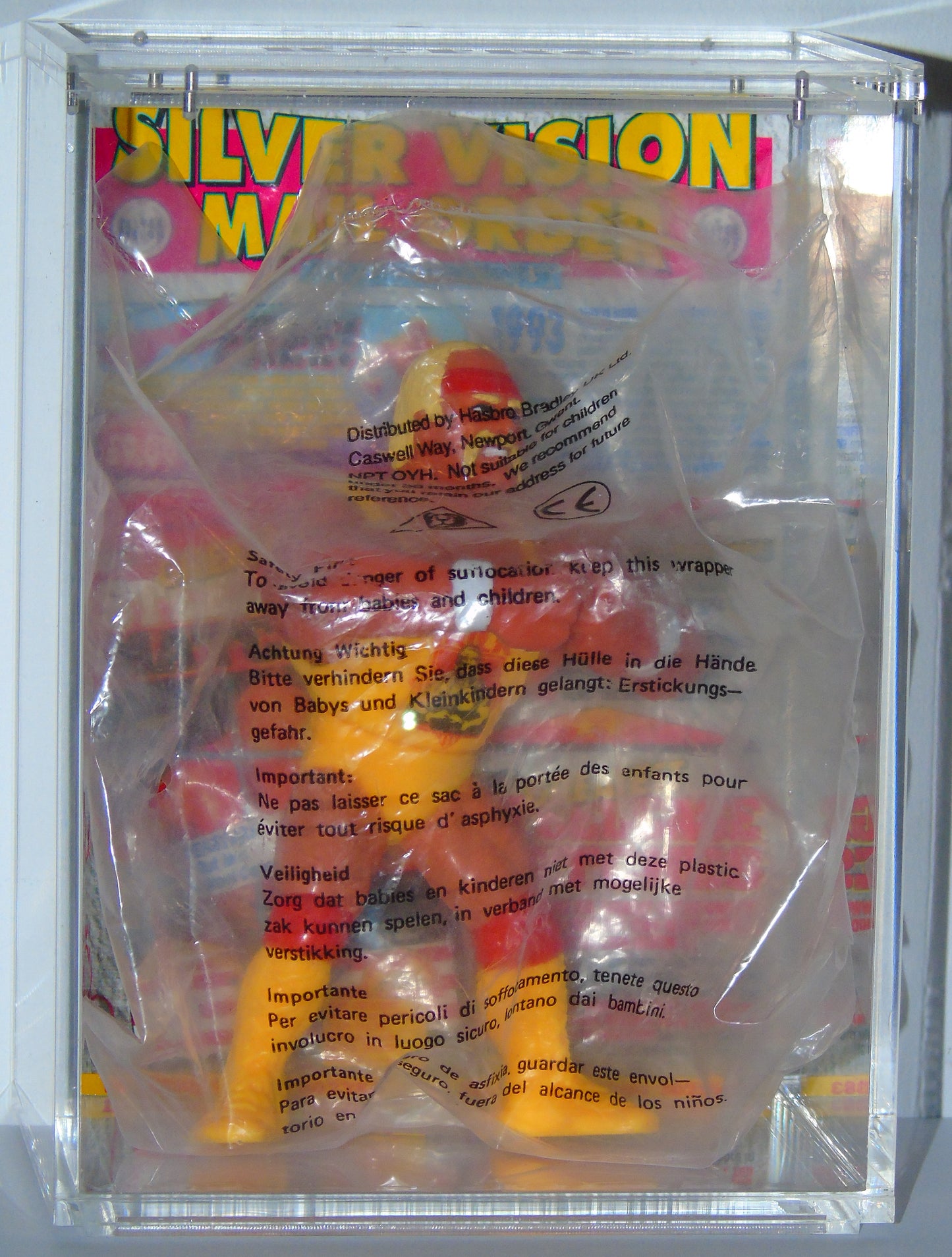 Mailaway Hulk Hogan WWF Hasbro UK Silver Vision Exclusive Figure