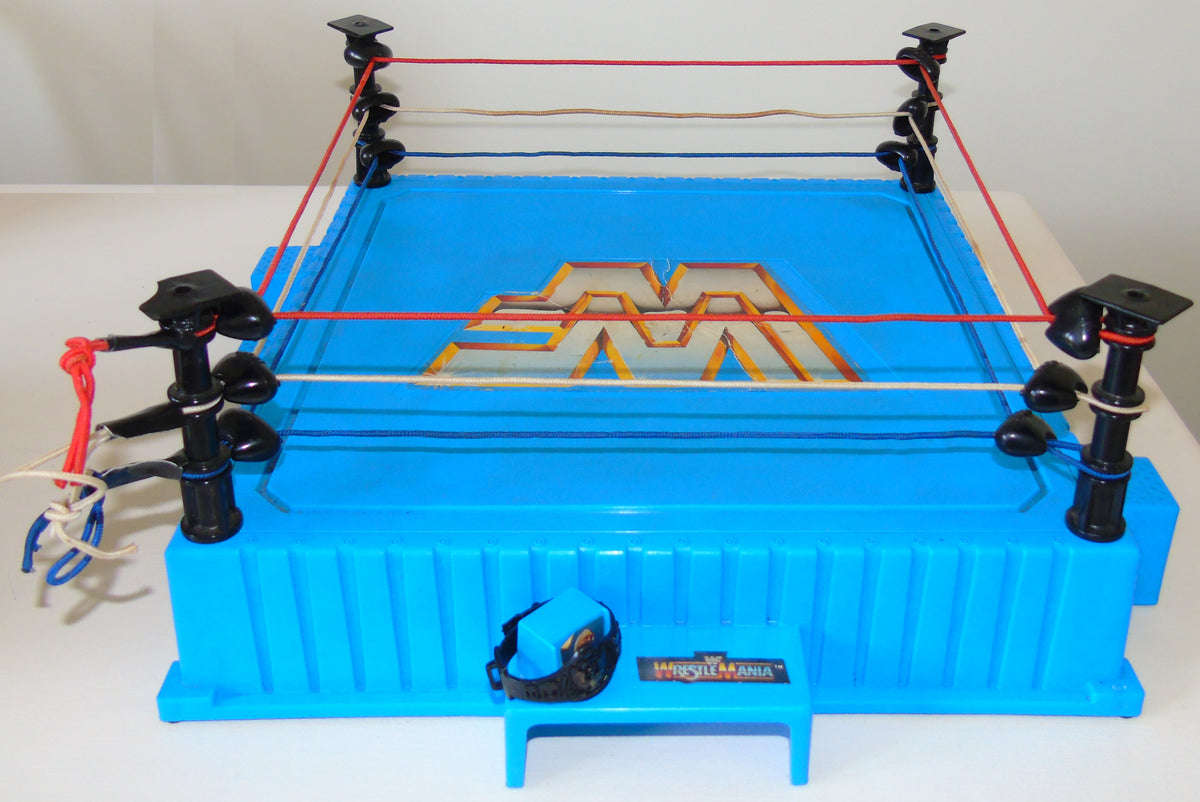WWF HASBRO WRESTLING RING COMPLETE WITH SOUND EFFECTS MODULE