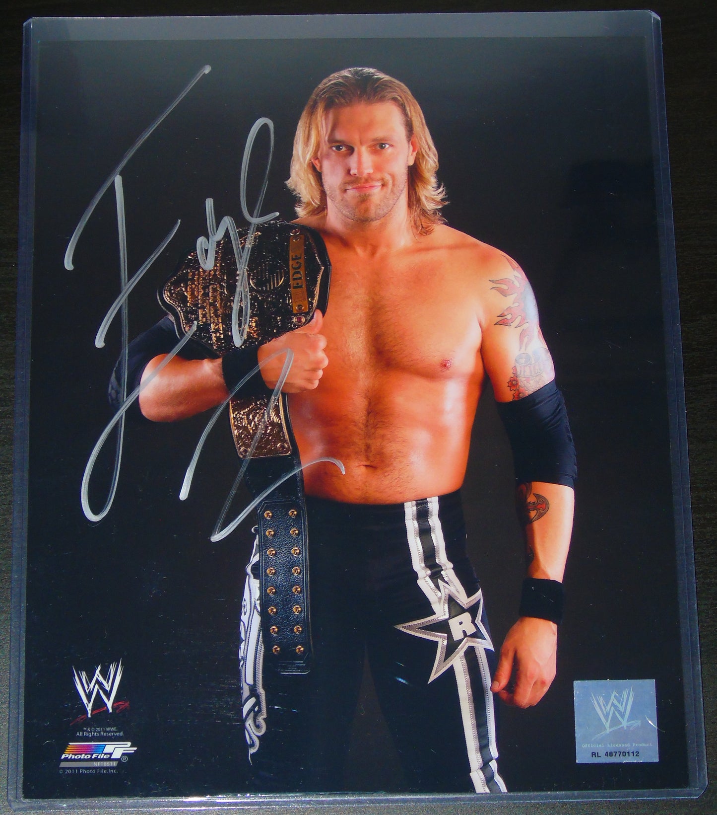 EDGE RARE WORLD HEAVYWEIGHT CHAMPION SIGNED WWE WRESTLING PHOTOFILE PHOTO