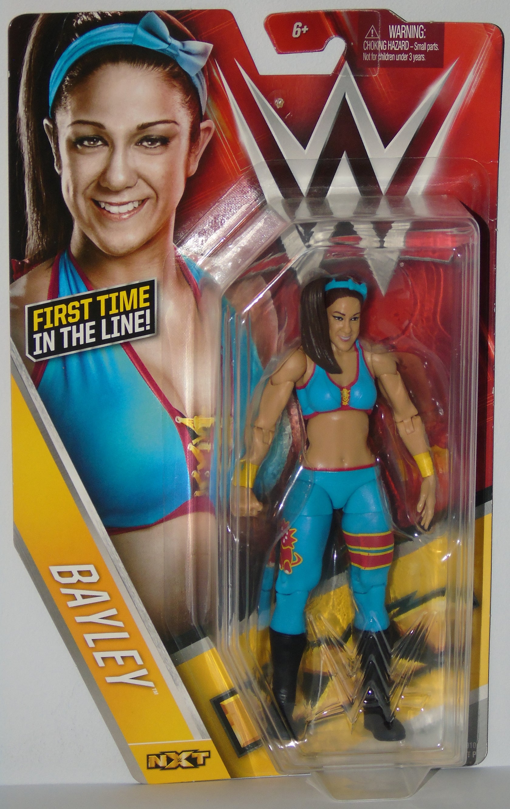 WWE Basic 74 - Bayley - Action Figure WWE (Cod. DXG08 WWE Basic 74 - Bayley - Action Figure WWE (Cod. DXG08