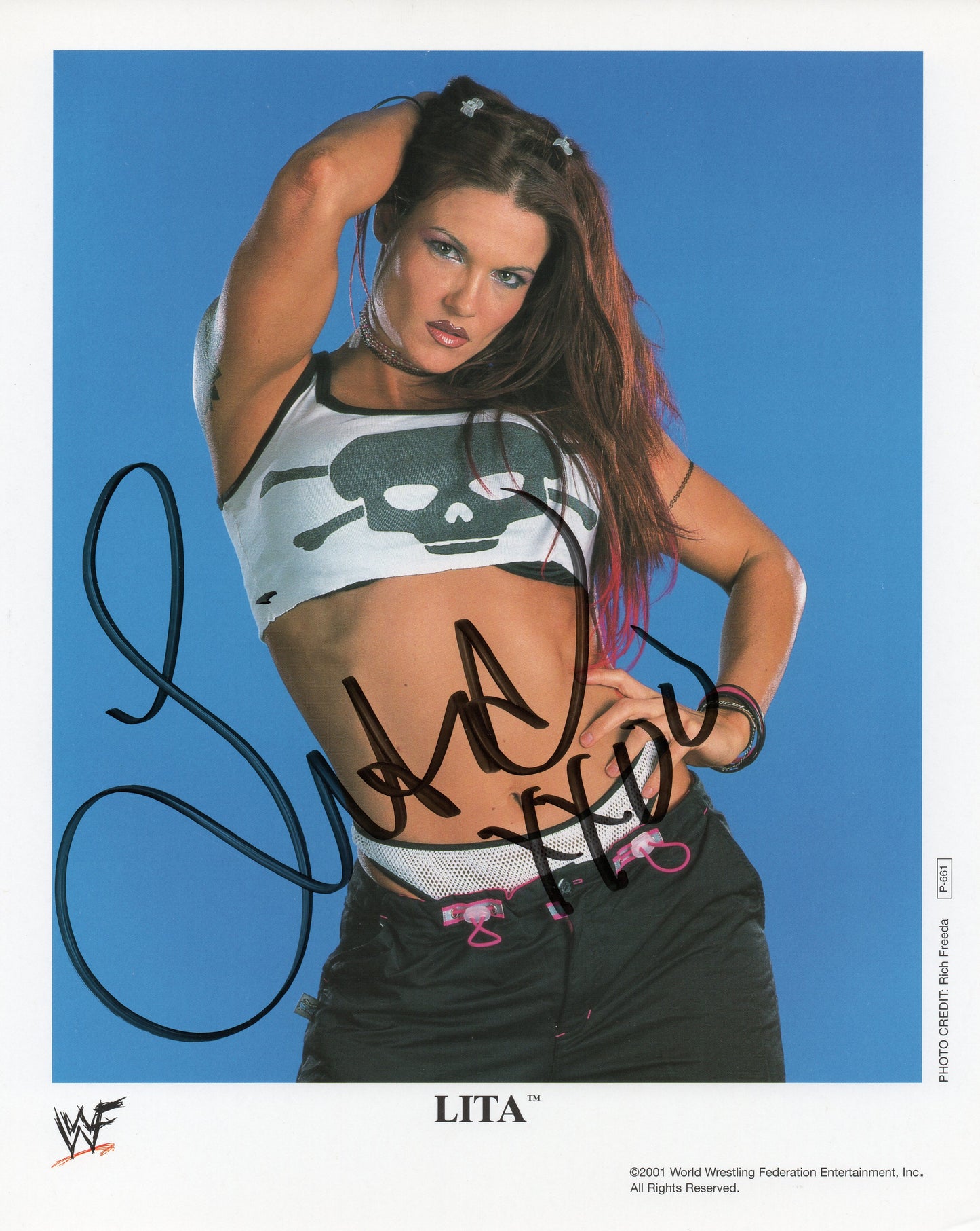 Lita WWE/WWF Signed Promo Photo P-661