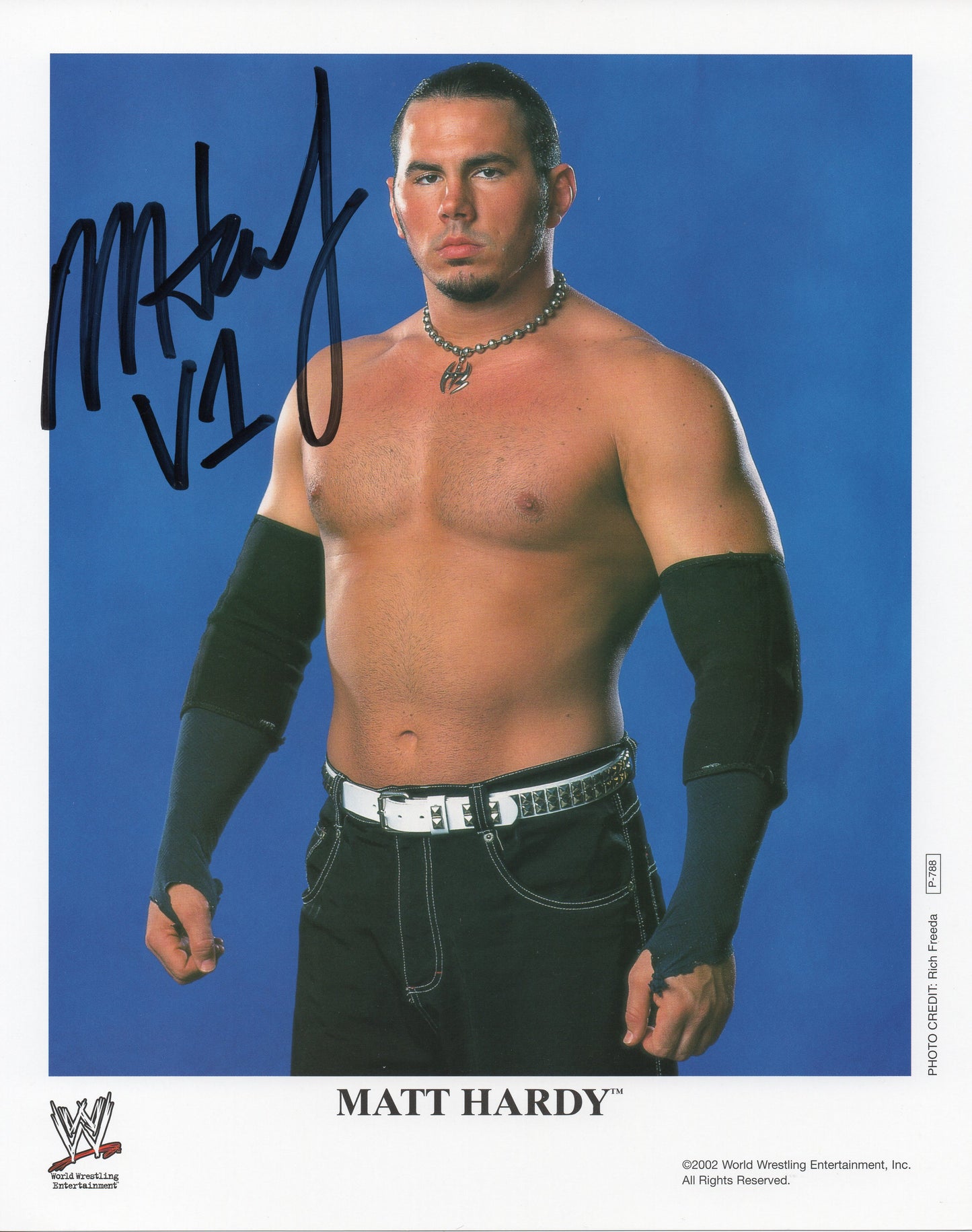 Matt Hardy WWE/WWF Signed Promo Photo P-788